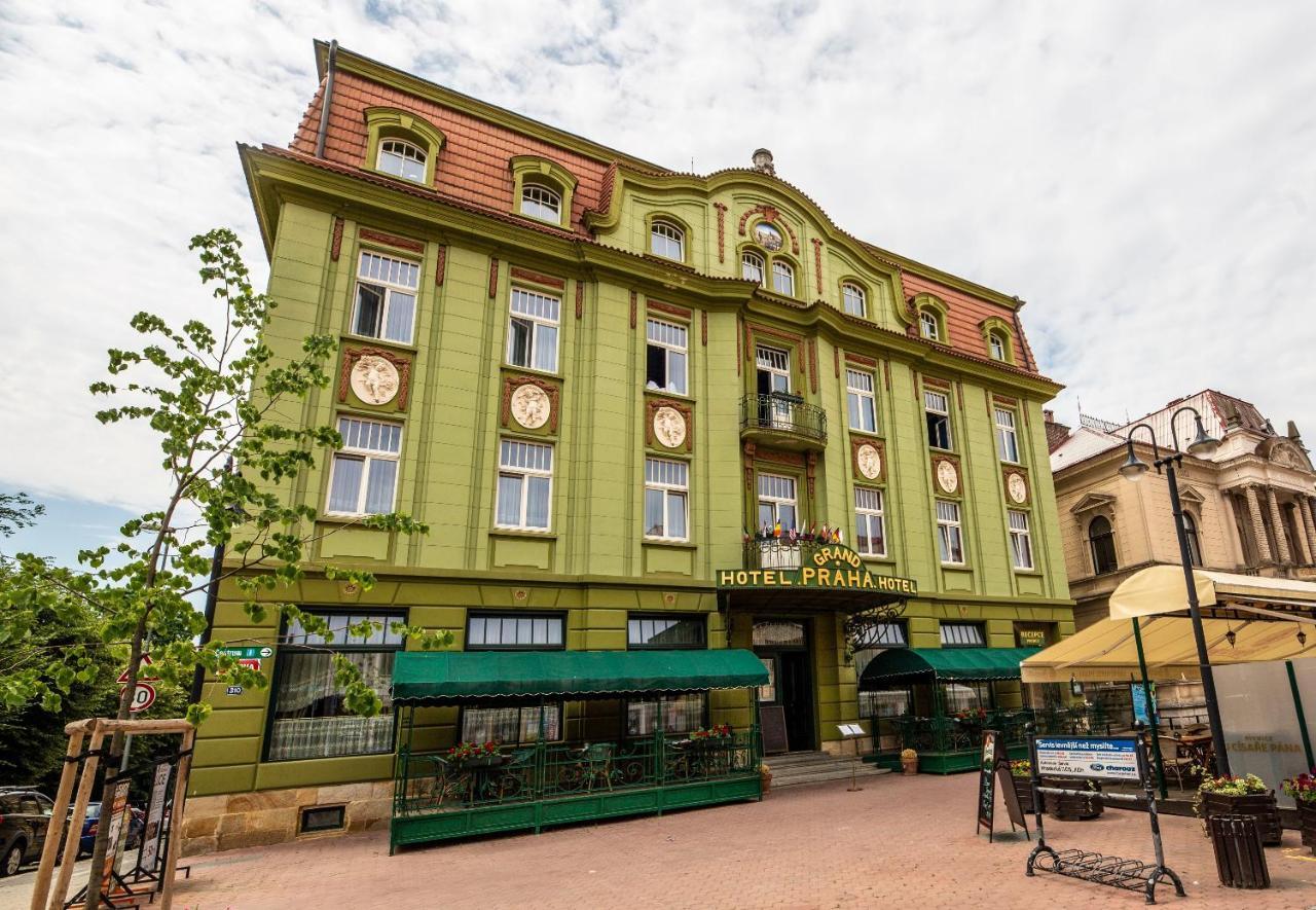 Grand Hotel Praha Jicin Ngoại thất bức ảnh